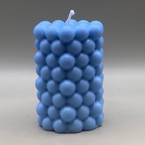 Blue bubble cylinder candle